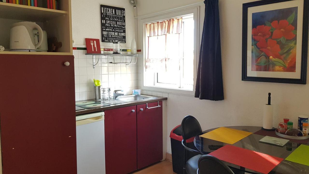 Un Pied A Terre Leilighet Carcassonne Eksteriør bilde